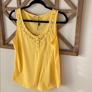 Yellow, Silver Jeans Co tank